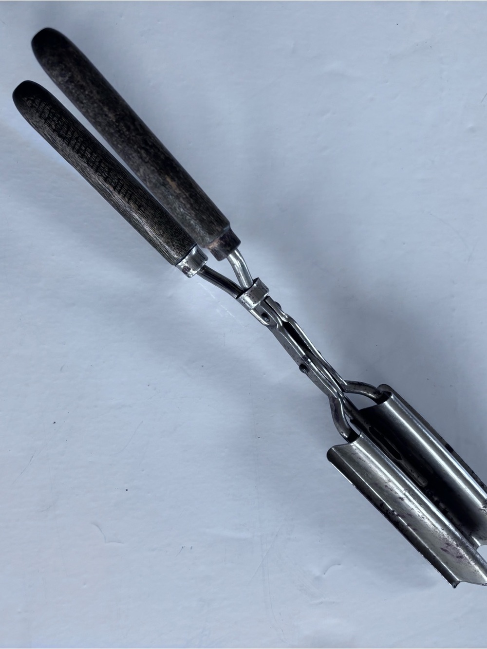 Antique hair crimping tool